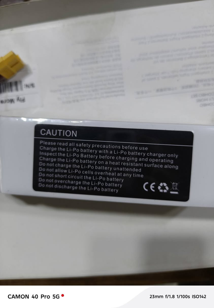 بطارية بهذا شكل بلسلفون  السعر  ٢٥  ألف  توصيل متوفر


**إذا كنت صاحب هذا الإعلان وتريد حذفه لأي سبب، رجاءا أرسل رسالة إلى الدعم الفني**