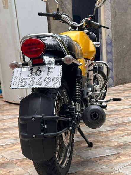 السلام عليكم 
للبيع فقط دايوان نفخ 
موديل 2022 
 رقم قادسيه (16) باسمي 
تحويل ثاني يوم
الدراجه مكفوله 
السعر 2500 مليوننين ونص
المكان ،الديوانيه
للاتصال ***********
