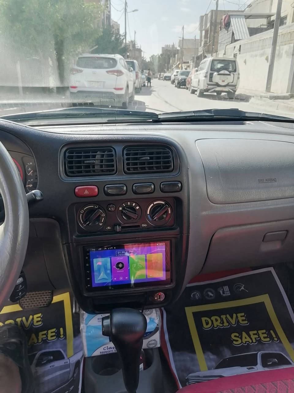 يا الله سلام عليكم تفيد البنات سياره نوع سازوكي ياباني كير اوتو موديل 2010 كير محرك تبريدها كهربائيات كلها شغاله ريمونت سنتر لك شاشه اندرويد السعر 50 وبيها مجال مكاني بغداد . ***********
