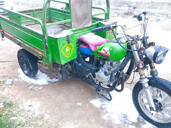 السلام عليكم ستوته كربلائيه موديل 18محرك جديد السعر 1150 والعنوان البصره ابو الخصيب والرقم***********
