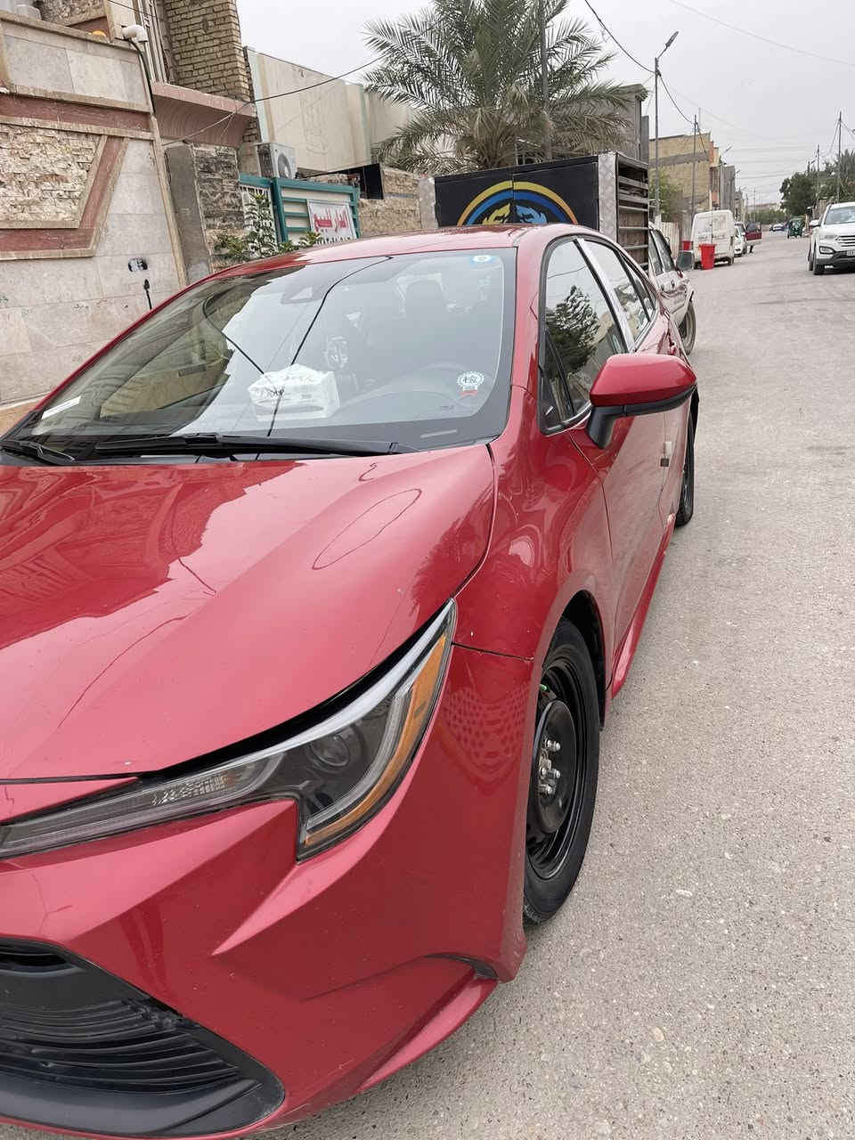 السلام عليكم 
كورلا للبيع موديل 2020 رقم بغداد انكليزي السيارة بسمي سنوية ل 2030
السيارة تخم تاير جديد 
صدر امامي خلفي جديد 
كير مكينه شرط برغي ما مفتوح بيه 
تدفه تبريد باتري كله جديد 
رادار امامي 
تحكمات ستيرن جهتين 
مانع انزلاق 
تحديد مسار 
مثبت سرعة 
مانع تصادم 
توقف ذاتي 
سايد بريك دكمة
اتو هولد 
سعره 125 وبيه مجال @
السيارة جاهزة من كلشي ربع دينار ما اذب عليه وفيديو توضيحي موجود وهذا رقمي ل الاستفسار 
***********
