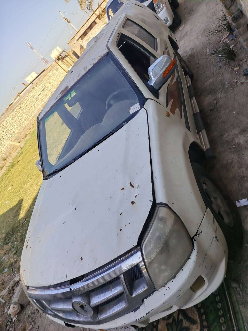 للبيع بيكم فتون ٢٠١٣ محور بدون راعي مااندل راعيه ابيع هلموجود السعر ١٨ وبيه مجال قليل للأستفسار الاتصال ***********
