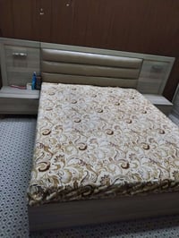 طقم نوم • ٨ قطع • حلبجة
