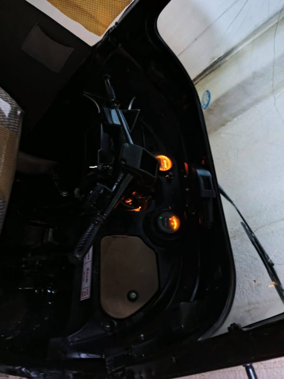 السلام عليكم تكتك البيع موديل 16مكينة 20رقم وسنوية وتحويل ثاني يوم السعر 3750وبيهة مجال العنوان بغداد العبيدي شهداء الثالثة الرقم ***********الي يحب يدخل على وتساب
