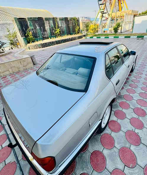 730سيارة نضيفة بمعنى الكلمة موديل 92
رقم بغداد دولي 
مكاني الشعب حي اور 
السعر 70
الشراي يتصل ***********
