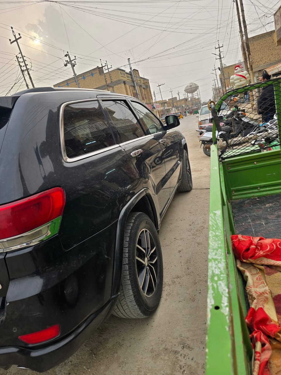سلام عليكم جيب فول واحد عله واحد كفاله من سرقه وحجز راعيه مسافر جاهزه عله آخر حبايه بيع بدون تحويل 130 ورقه مكانه ذيقار رفاعي ***********
