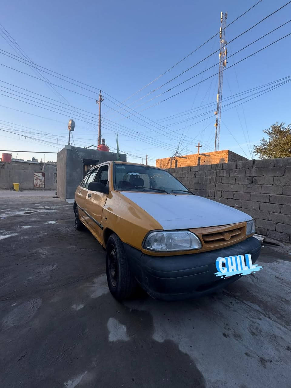 السلام عليكم من رخصة  الكروب سياره للبيع مديل 2012 
سنويه موجوده راعيها موجود سنويه ساقطه كفاله سياره كير مكينه  حداديه جديده درين شفتات جدد سياره جاهزه سعر 13 ورقه وهذ رقمي للستفسار *********** مكان السياره ابو الخصيب.
