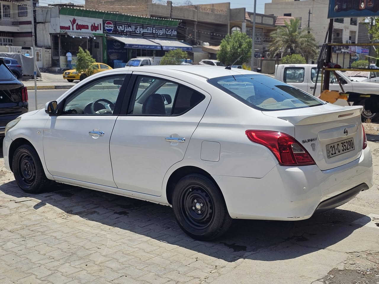 السلام عليكم نيسان سني خليجي هندي 
بليته زركة 2020 رقم سليمانية بأسمي 
كير ومكينه مكفولات جاهزه بدون نقص 
السعر 98 وبيها مجال 
***********
