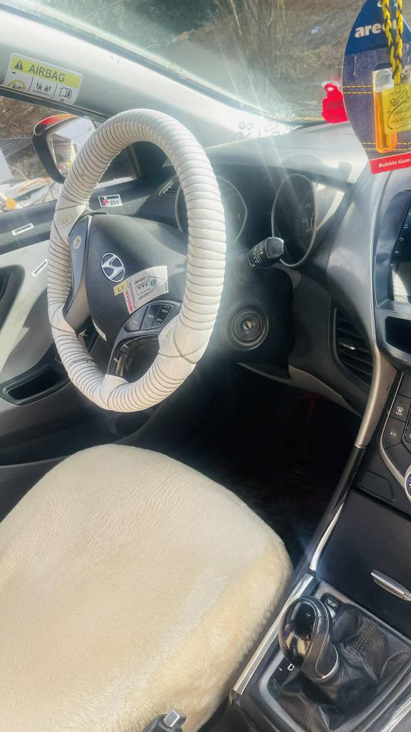 سلام عليكم سياره النترا مظلع تكسي موديل 2016 بيهاتصفية معجون رقم كركوك سنويه جديد شرط تحويل سياره خير من الله  ويل عادي الي مو شراي لا يختبر *********** كركوك, العراق
