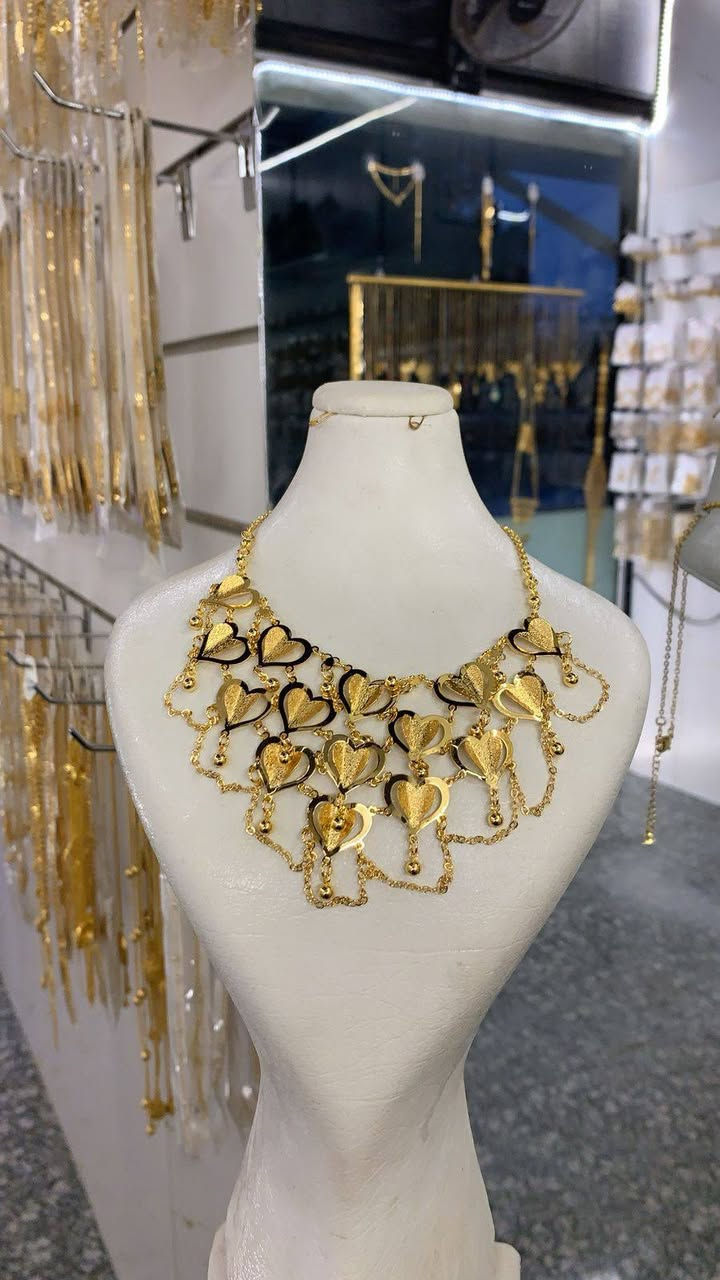 اشور للذهب البرازيلي بغداد الزعفرانيه دور شهداء قرب مركز الشباب يوجد خدمه توصيل وأي استفسار راسلنه ع واتساب ***********
