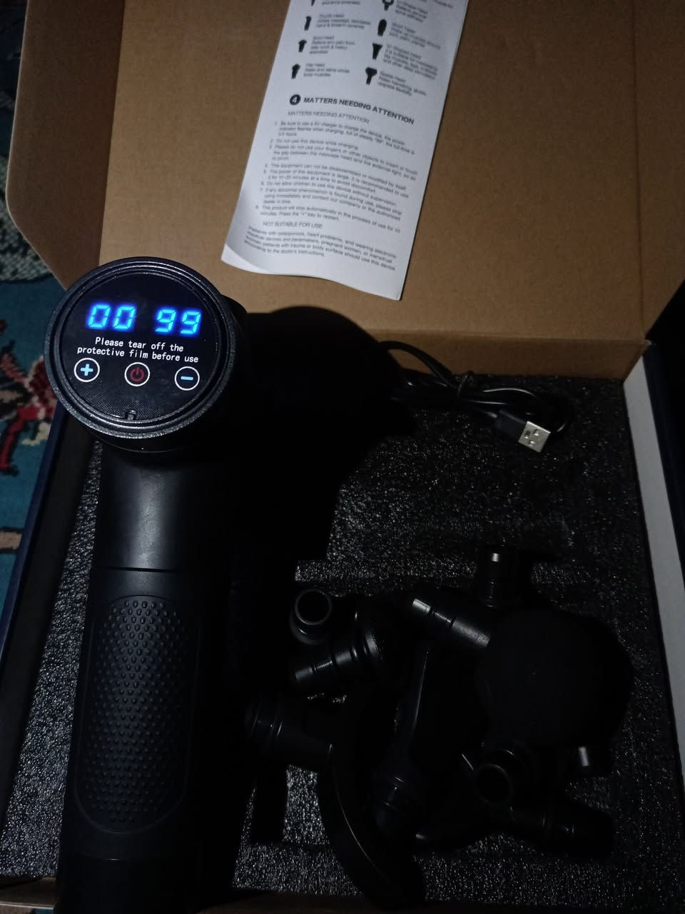 جهاز تدليك جديد غير مستخدم 30 درجة سرعة (تقدر تتحكم بقوة التدليك حسب حاجتك).
يحتوي على شاشة لمس (Touch) لإظهار السرعة والشحن.
تصميم مريح وسهل الاستخدام باليد.
يأتي مع كامل ملحقاته (الرؤوس والشاحن).
السعر : 30 الف 
المكان: شهربان توصيل مجاني


**إذا كنت صاحب هذا الإعلان وتريد حذفه لأي سبب، رجاءا أرسل رسالة إلى الدعم الفني**