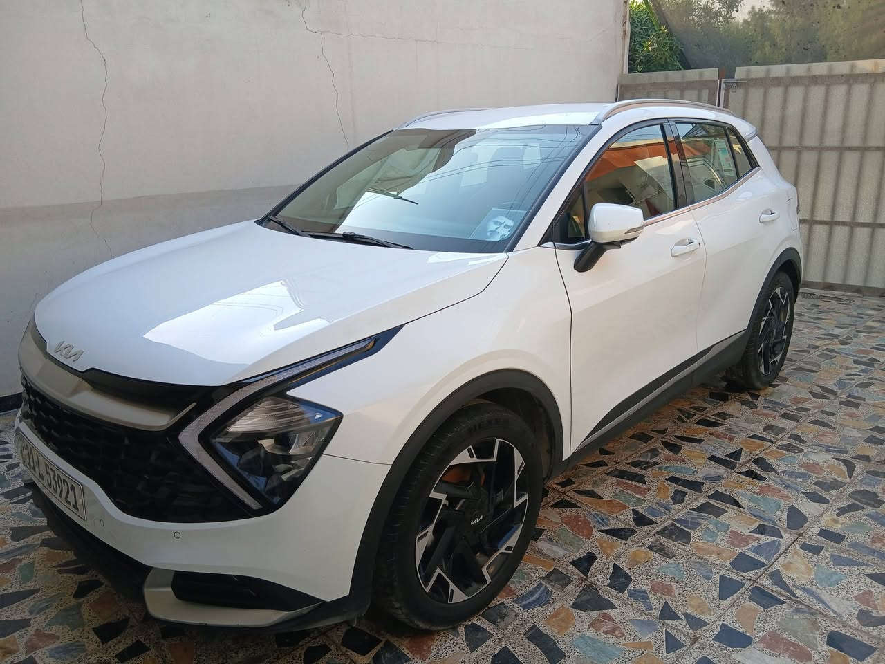 كيا سبورتج 2024 
بغداد بسمي فول عدا البنوراما
مكفولة من الصبغ والبارد 
ماشية ٣٩ الف
مكان بغداد البلديات 
سعر ٢٢٥
***********
