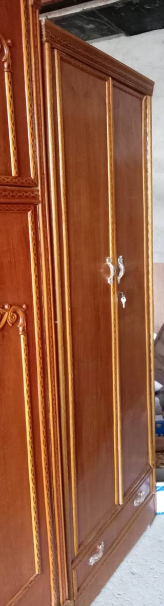 السلام عليكم غرفة نوم صاج داخل وخارج الظهر جرجوبه براغي السعر ٦٧٥ الف 
للبيع غرفة نوم صاج حديثه متكون من كنتور ابو ٦ ابواب وملحق ومجر كل باب مستقل عن الثاني ٦ ابواب حقيقي صاج داخل وخارج وظهر جرجوبه براغي غرفه التصميم الحديث كامله وجاهزة من الصبغ للمفتاح نظافه فول السعر ٦٧٥ الف مكانها بغداد #متوفر توصيل بكروة للحجز مراسلة الصفحه #ملاحظة سوي متابعه للصفحه وبخدمتكم ليصلك كل ماهو جديد


**إذا كنت صاحب هذا الإعلان وتريد حذفه لأي سبب، رجاءا أرسل رسالة إلى الدعم الفني**