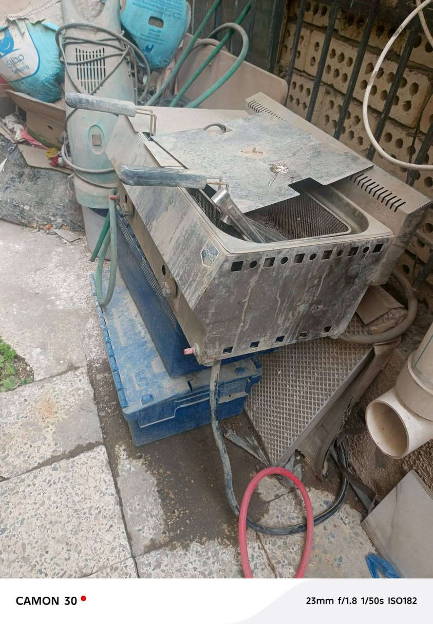 غراض للبيع


**إذا كنت صاحب هذا الإعلان وتريد حذفه لأي سبب، رجاءا أرسل رسالة إلى الدعم الفني**