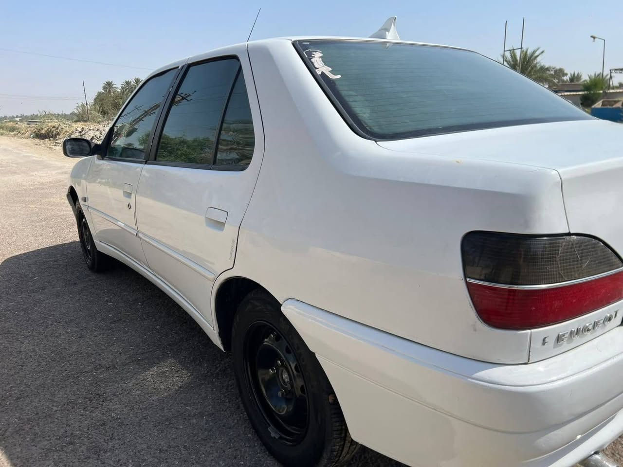 السلام عليكم
‎للبيع فقط 

‎بيجو ٣٠٦ 
‎الموديل 2001 
‎كير عادي ممتاز مكينه بلادي 
‎شرط تبريد ثلج منضومه جديده 
‎صدر امامي خلفي جيد
‎تخم تاير باتري جدد
‎كهربائيات شغاله كلها و بلادية بدون اي جطل 
‎لايت دشبول كلها شغاله 
‎داخل بلاد 
‎
‎
برده خلفيه بلاديه
شاشه تاب مع كامره خلفيه 
‎كشرها واضح بالصور تعال افحص وتآمر بعينك 
‎بيها صبغ 3قطع  بدون ضربه بدون دواخل  بدون لغود ولا شواصي

‎السياره سنويه جديده رقم  بغداد  شرط التحويل 

‎السعر مناسب (40)) ورقة 

- [ ] ‎المكان بغداد الدوره ***********
