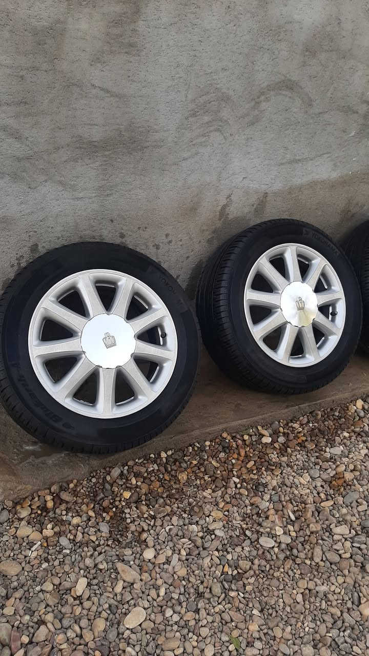 سلام عليكم تخم ويل للبيع عنوان بصره هارثه رقم ***********
