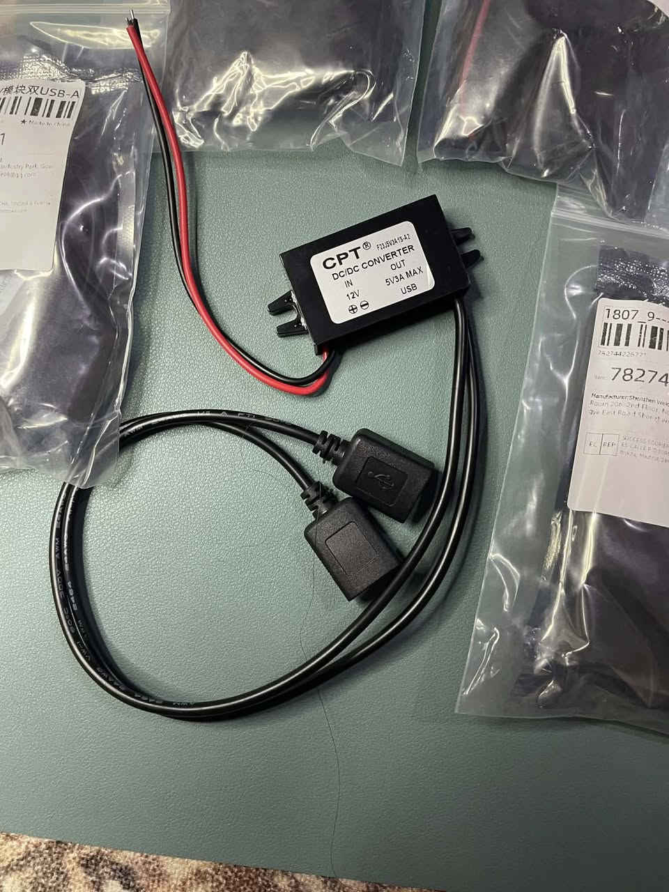 ٧ قطع جديد لوك كبس  محول من ١٢ فولت إلى ٥ فولت ٣ أمبير مع منفذين USB كلهم على اول تم ٣٥ الف شامل التوصيل


**إذا كنت صاحب هذا الإعلان وتريد حذفه لأي سبب، رجاءا أرسل رسالة إلى الدعم الفني**