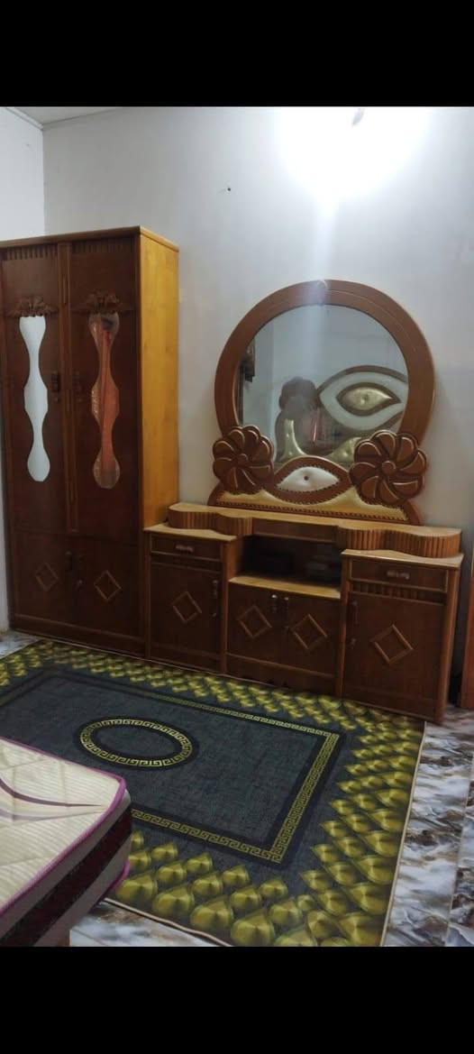 السلام عليكم غرفه نوم للبيع اخت الجديده سعره مليون وبيه مجال العنوان شارع الوكفه قرب صيدليه لمى البديري للاتصال على الرقم التالي ***********
