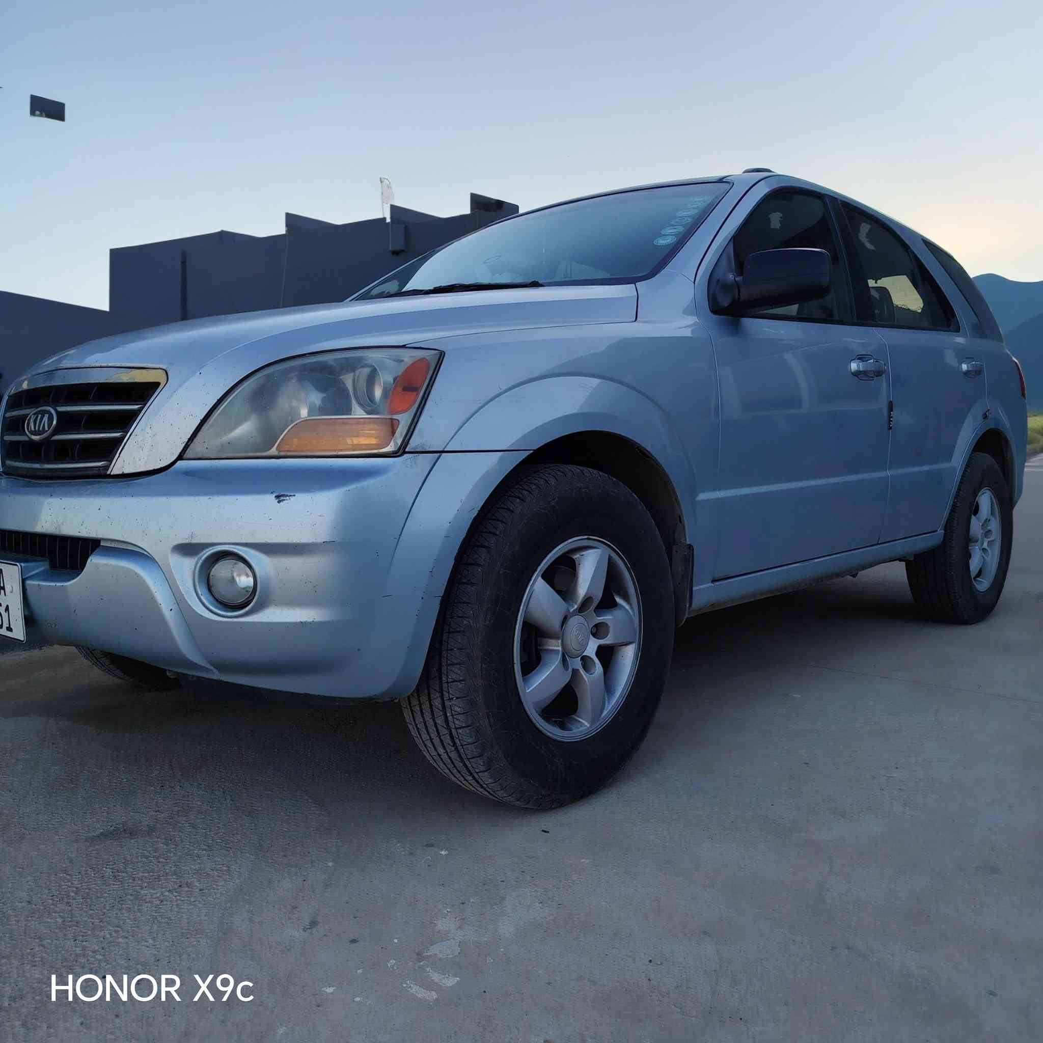 للبيع سورنتو ٢٠٠٧ وضع شركه تبريد تدفئه بعدها علا شركه ٦سلندرطخم توايرر جدد جاهزه باتري جديد كهربائيات كلهه شغاله كابون بانزين شرط التحويل علفحص مباشر مواصفات فول قطرا صبغ مابيه علا وضعه ***********الاتصال
