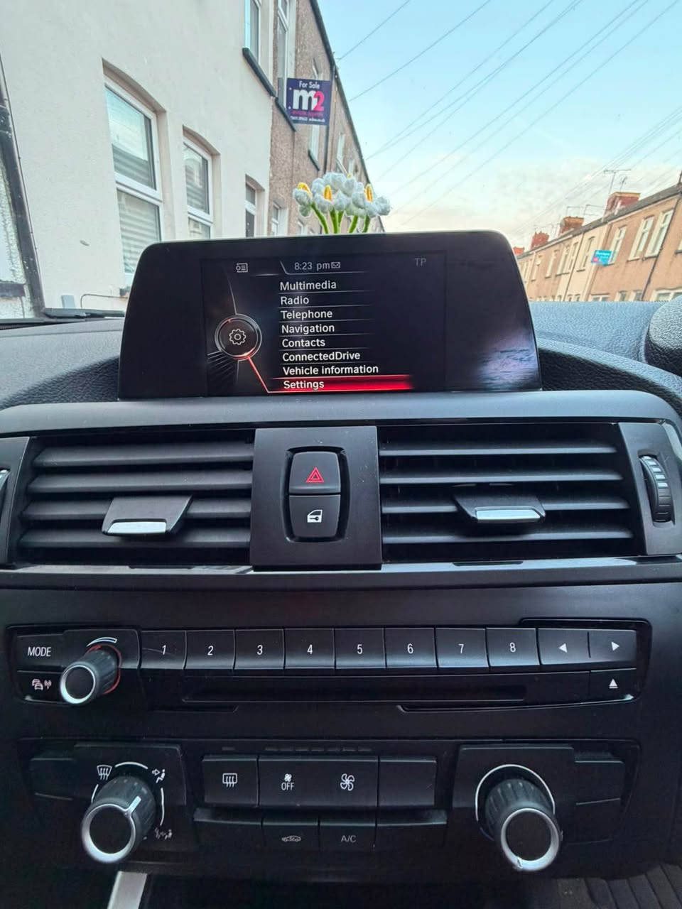 2015 BMW M5 Cardiff, South Glamorgan


**إذا كنت صاحب هذا الإعلان وتريد حذفه لأي سبب، رجاءا أرسل رسالة إلى الدعم الفني**