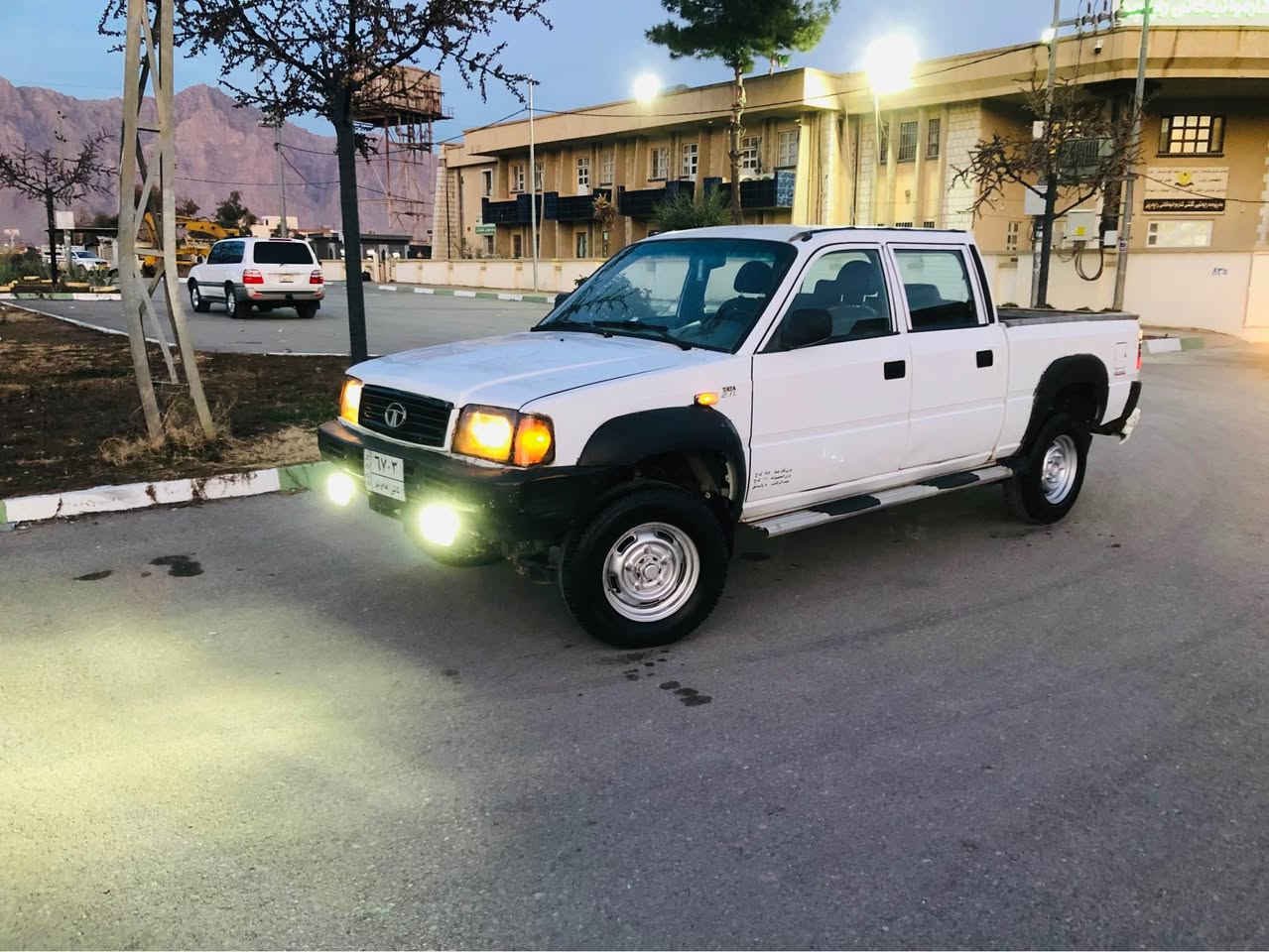 هەرزانترین نرخ
$21 کۆتایی       رانیە        *********** ڤایبەر و واتس ئاپی لەسەرە 
پیاب تاتا مۆدێر 2009 ڕەقەم کاتی هەولێر سەنەوی ڕەقەم کاتی لەگەڵە
4 پستن مەکینەو گێڕی کراوەتە 12 و کابرێتەر ی فۆردی ڕانجەر
سەیارەکە قەترە لێدراوی نیە و بێ بۆیاغە
چوار تایەی و پاتری لۆکی بۆ بەسراوە پێش و پشتی کامێرەی بۆ بەسراوە
گێر مەکینە ئەکسل شانسی بەشەرت
کارەبای و تندوو تۆڵی و خایس بەشەرت
سەیارەکە زۆر بە مقاوەمەیە رانية, السليمانية
