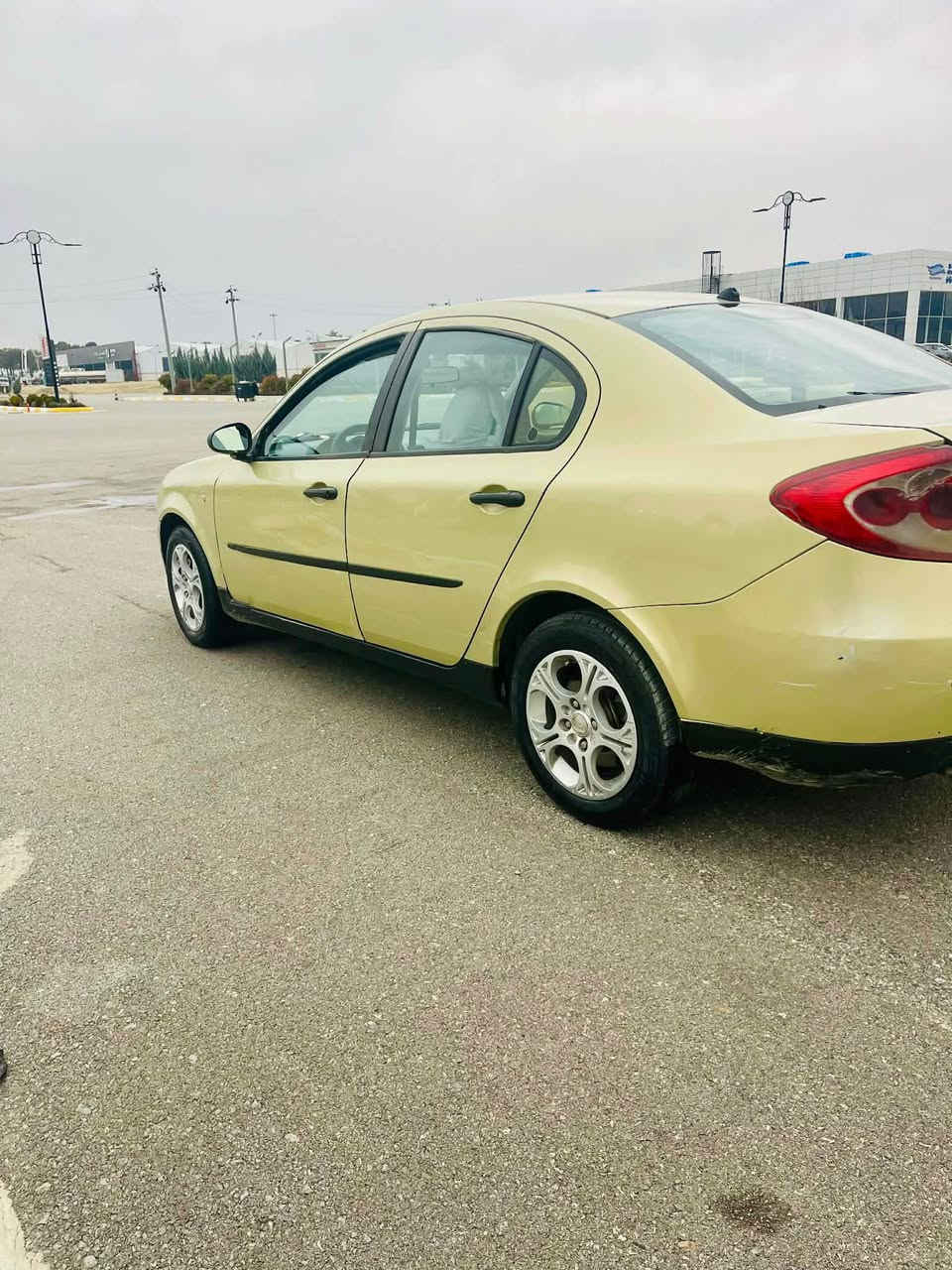 سەرەتا بەناوی خودا❤️
پڕۆتۆن. ٢٠٠٩ ماڵی فەقیر 
سعری (٤١)گەڵا 
ڕەقەم سلێمانی تەحویلو خرامەو بەناوكردن بەشەرتت سەنەوی دومانگە بەسەرچوە 
گێڕومەكینە بەشەرتی فیتەر گێڕ عادی
تەبرید بەشەرت ❤️
گەرمی بەشەرتت🔥
كارەبای گشتگیانی مەزبوتە
چوار جام کارەبا 
تەقەو ڕەقەی بەشەرت 
دەعمو لێدراوی پێوەنیە 
ئێرباگی بەشەرت سەیارەكە بەس ماشەڵای دەوێت بێمەسرەفە ماڵی فەقیرە چوار تایەو ویلی لۆكی بۆبەسرەوە 
سەیارەكە لەسلێمانیە 
ئاڵوگۆڕو قیستو قەرزم. نیە
ژم:*********** Singapore
