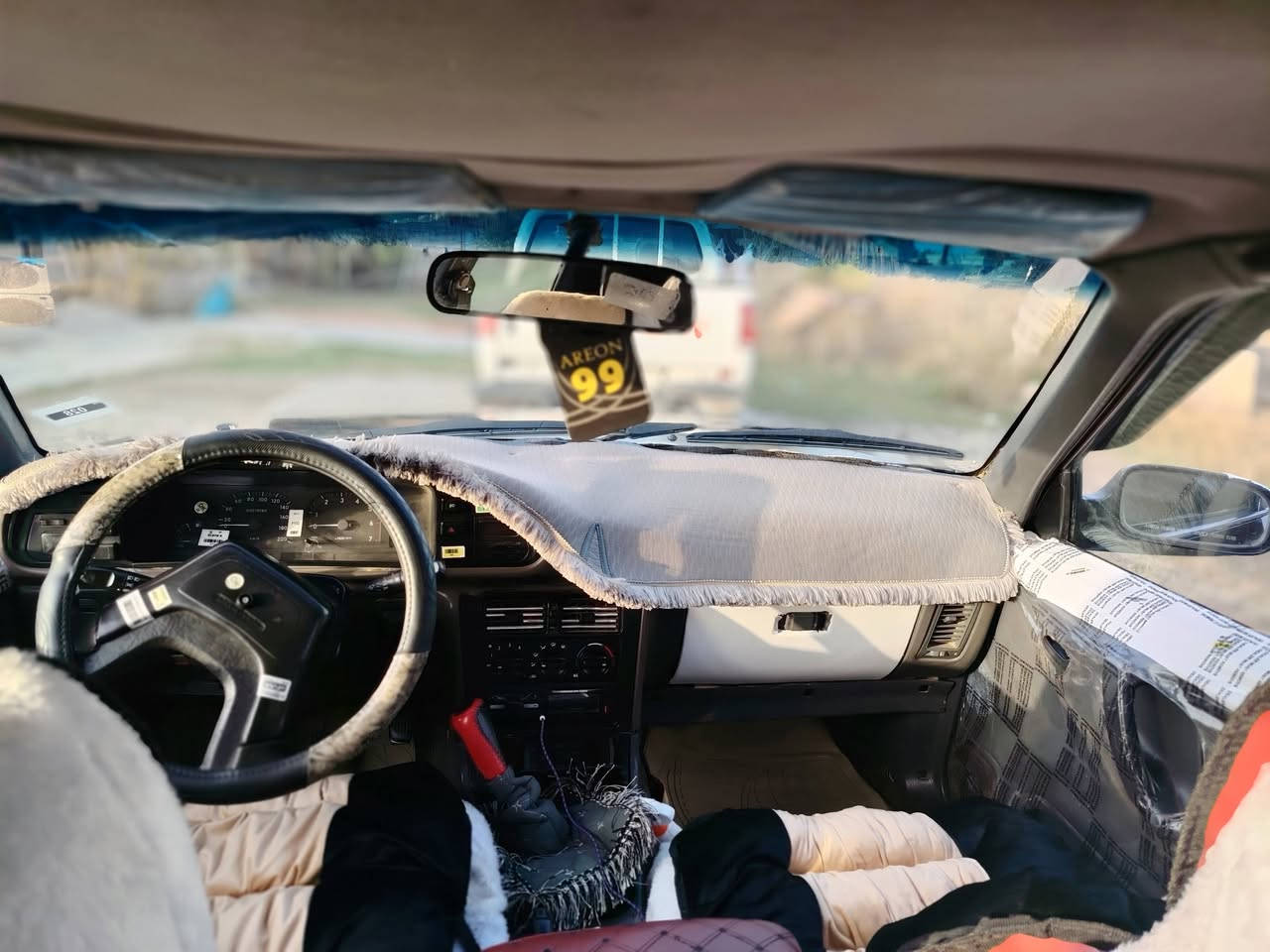 السلام عليكم دايو برنس موديل 96للبيع گير محرك شرط لا تنقيص ولا تبخير كلشي شرط بس صدرها نص عمر رقم دولي كركوك مشروع وطني تريد تحويل تريد وكاله السعر 32 وبيها مجال مكاني تكريت للتواصل ***********
