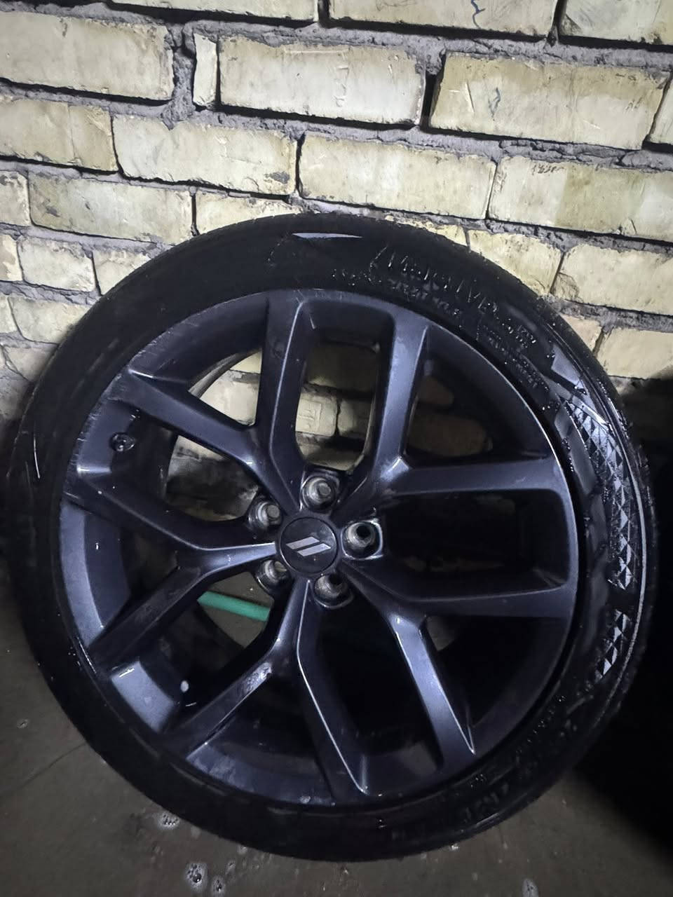 السلام عليكم ويل مال حاوية جديد مال جارجر GT20السعر ورقتين ونص
***********
