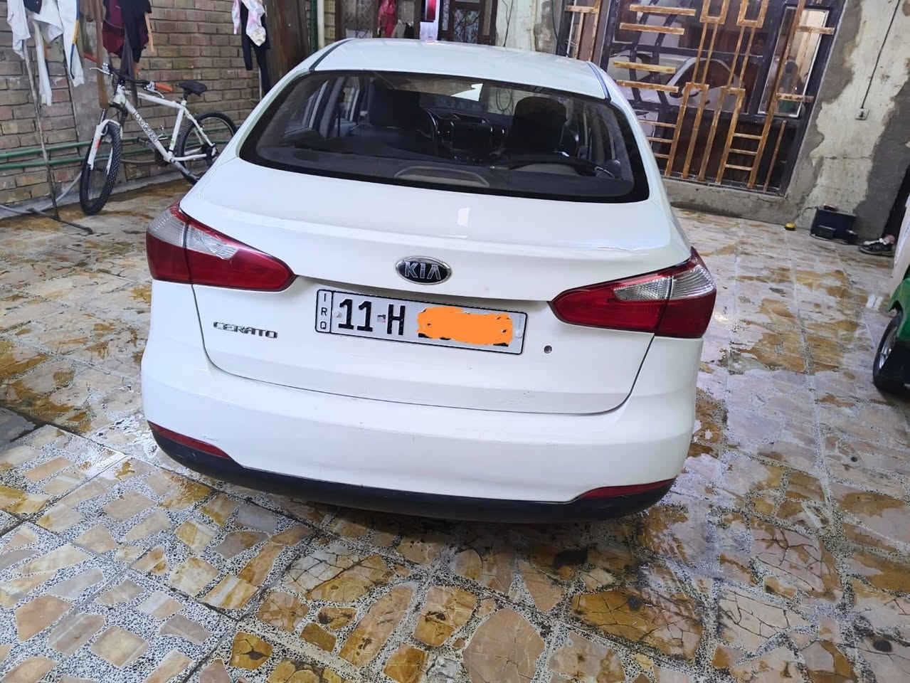 مراوس أو بيع
سيراتو موديل 15 خليجي رقم بغداد دولي تحويل مباشر سنويه لل30 هزه جديده 
السيارة جاهزة للأخير بدون نقوصات منظومة غاز بيها 
مكان السيارة واسط الكوت 
السعر 112
***********
***********
