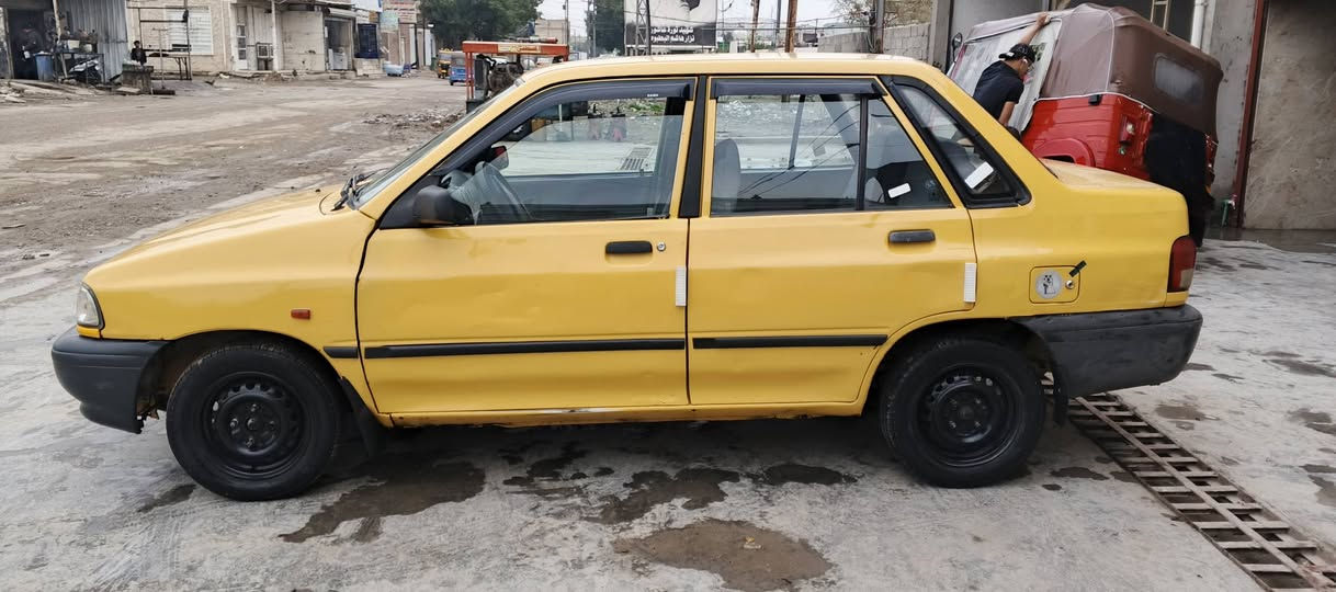 سايبه موديل 12 تحويل مباشر عليها هيئه وغرامه 400ينزل من سعرها بيع او مراوس
مكينه كير صدر جدد السياره جاهزه 

السعر 25 مكان السياره الشعب ‏‪***********‬‏
