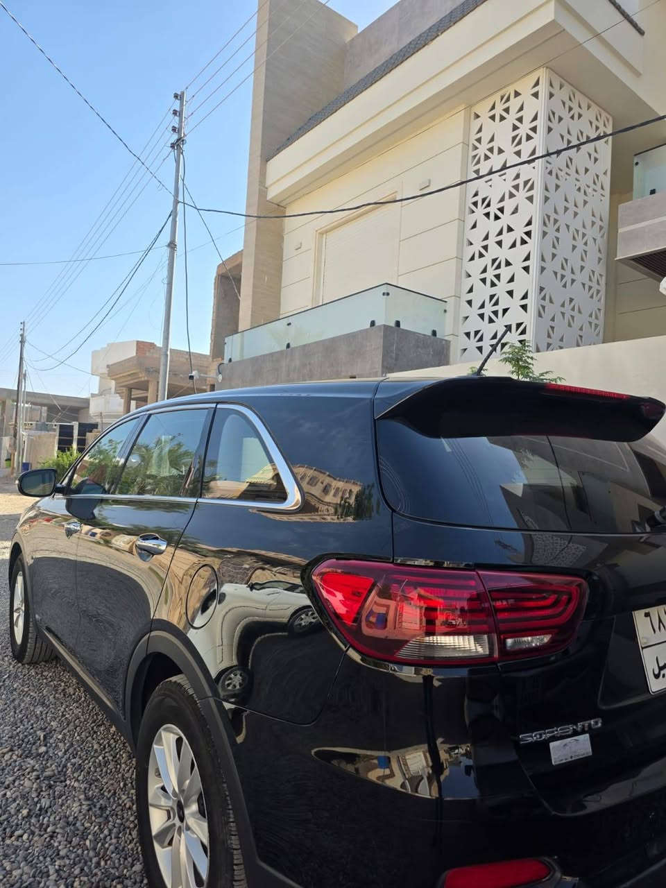 السلام عليكم اخوان عندي سيرنتو وارد امريكه موديل 2019 رقم اربيل  ماشيه 88الف  
رايد امراوس ابلسايد ونطي فرق
 ٢٣ _٢٥ بس كو ضرر خفيف تلفون *********** العنوان سامراء
