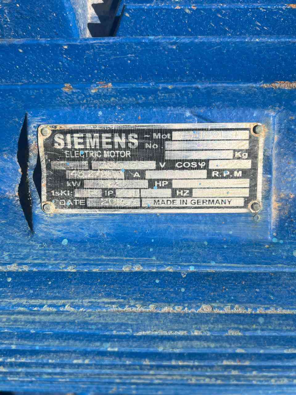 للبيع سلام عليكم مضخه 30خصان خنزيره 5في 4بعده جديده جديدوشغله الك الفحص السعر 15ورقه ونص وبيه مجال المكان الانبار حصيبه الشرقية ***********
