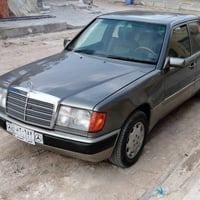 مرسيدس • ١٩٩٠ • بدون ضربه