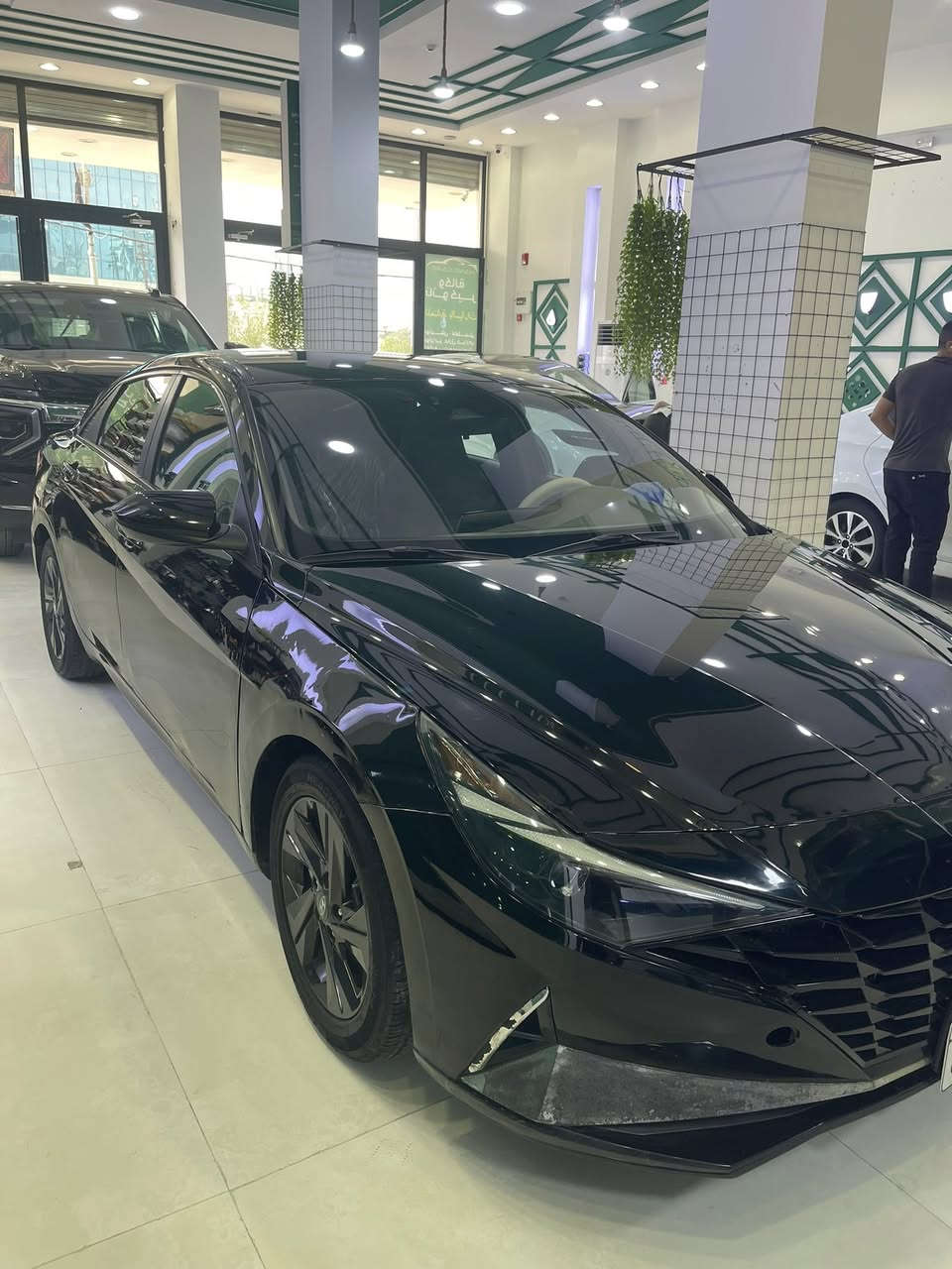 السلام عليكم
النترا 2021 وارد امريكي 
حادث خفيف موضح بالصور
و بالعراق صار بيها جاملغ تبديل و طخات راجعات بارد بدون صبغ 
رقم اربيل بأسم شركة سنويه ما منتهيه 
وكالة بأسمي 
سيارة مواصفات  Sel فول عدا الفتحه 
بصمة تشغيل و تشغيل عن بعد و قياده ذاتيه  
و رادارات امامي و جانبية و نقاط عمياء 
عينه ديجيتال و سايد بريك كهربائي و بعد هواي مواصفات 
السيارة جاهزه ما ناقصها شي 
حدادية جديده استوني نافضها و تخم تاير جديد من شركة مشلن 
مكينة و كير و تبريد و كهرباييات كله تمام ما بيهن شي 
السعر 128 
مكاني بصرة
***********
