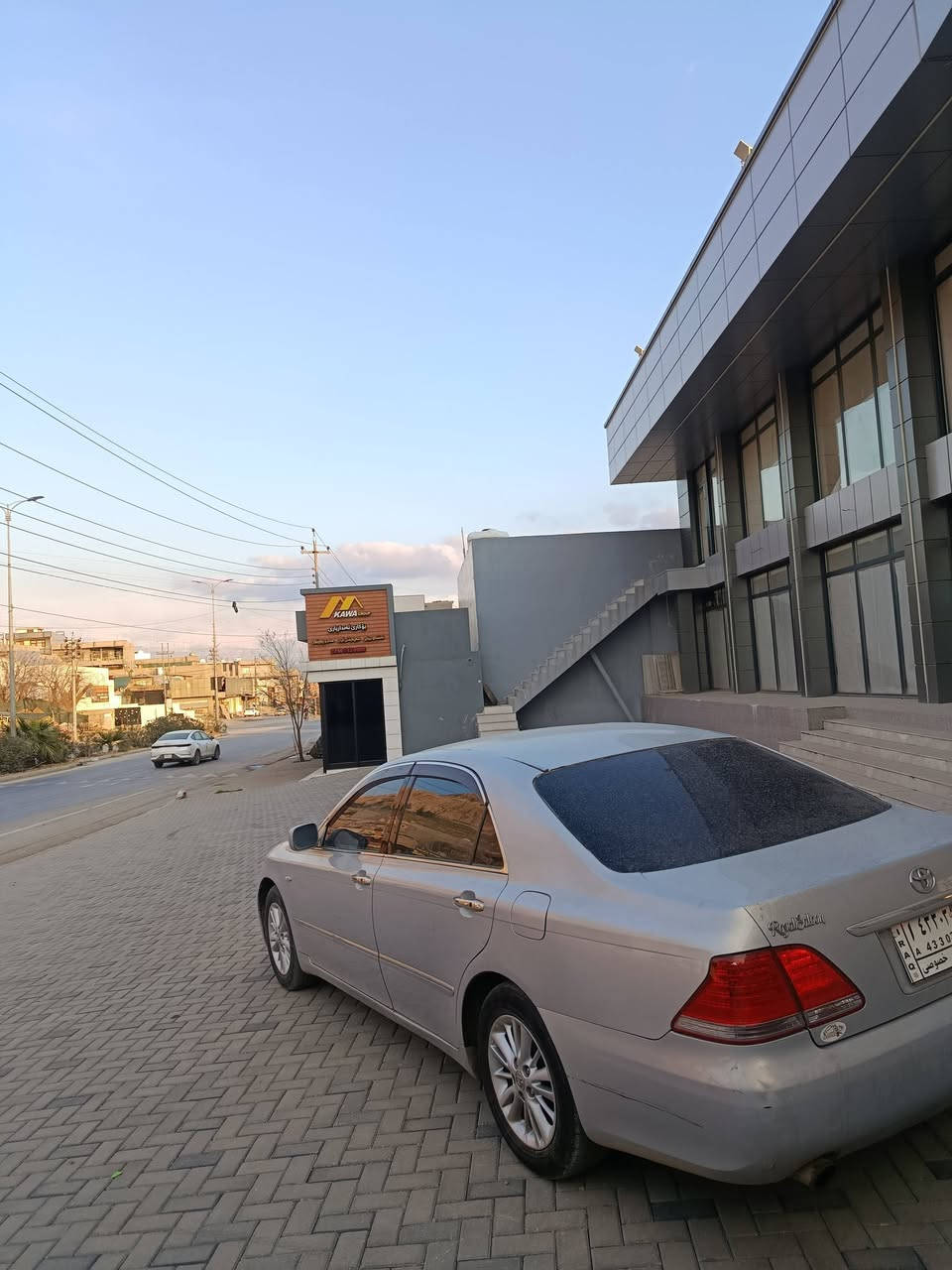 شاهینە بەحری ۲۰۰٥ بڕاوە ناو زەرد
کامل مەسرەف 
بێدەعمو لێدراوی بێ چاڵو شخوت 
بێ تەقەو ڕەقە 
هەردوو جامی هەڵگیراوە تەبریدی سادو گەرمی بەشەرت 
چوار تایەی لۆکی لەژێرە 
دو پارچە بۆیاخی ئەو روپای هەیە بێ ناو گرتن 
سعری ٤٥ گەڵاو معامە 
شوێن سەیدسادق ***********
ئەدمین
