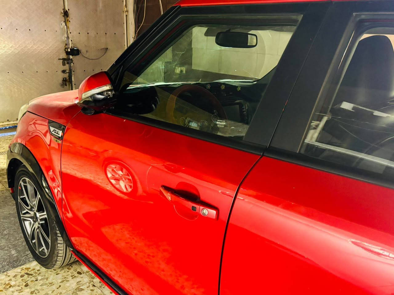 موديل ٢٠١٨
اللون احمر
العداد ٨٠ الف 
رقم بغداد الدولي 
السيارة فوول S
تبريد بيانو قطعتين 
كشنات تدفئة تبريد
تدفئة ستيرن 
نظام صوت السيستم هارمان 
كشنات جلد 
كشنات كهرباء
مكينة ١٦٠٠ توربو
***********
