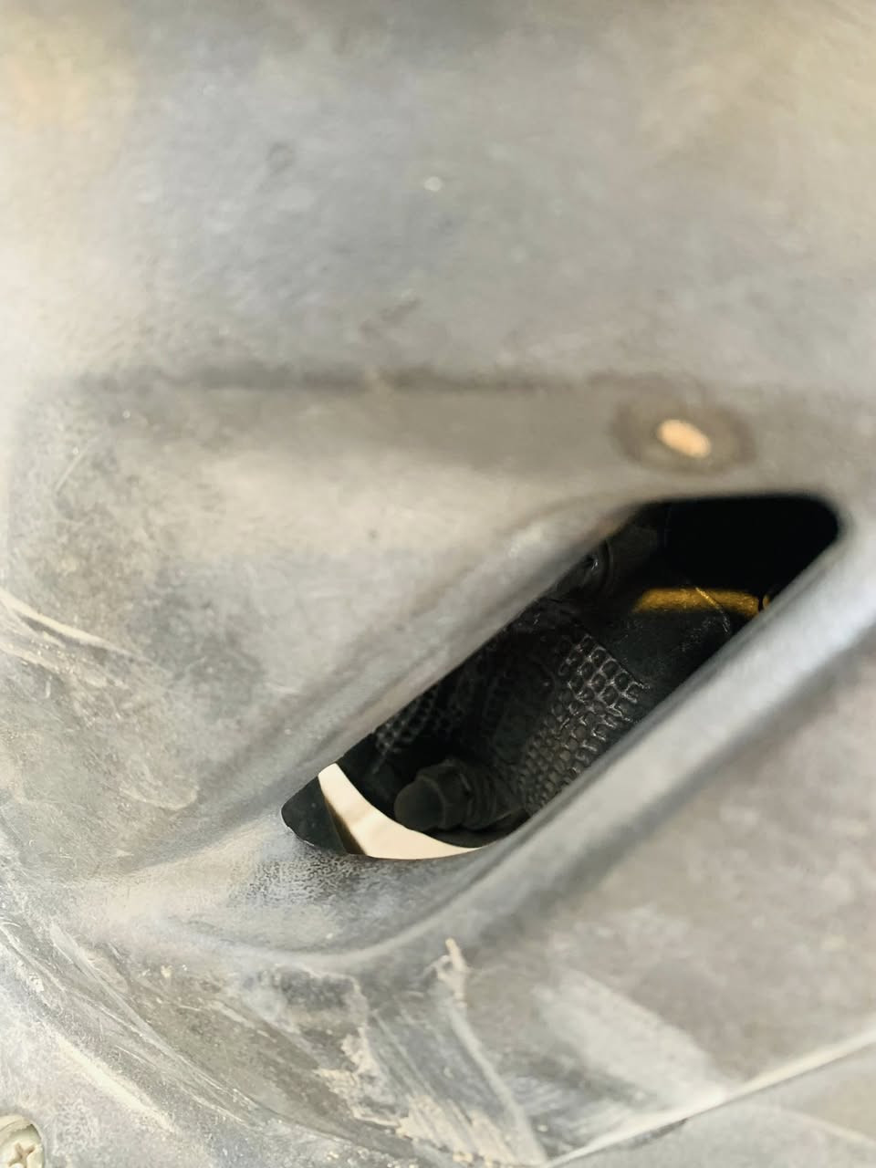 السلام عليكم جيتي ار البيع الدرجه مكينه كفاله عامه برغي مامفتوح تجي وشوف ضمان بيهه اذا مفتوحه ترجع شوفت عينك نقص تريشه اليمنه بس وقبق بانزين طاكه اليطه ايصلح الدرجهه غيرهن مابيه شي.الاستفار بغداد مدينه الصدر الرقم *********** ا(((((((!السعر 650)))
