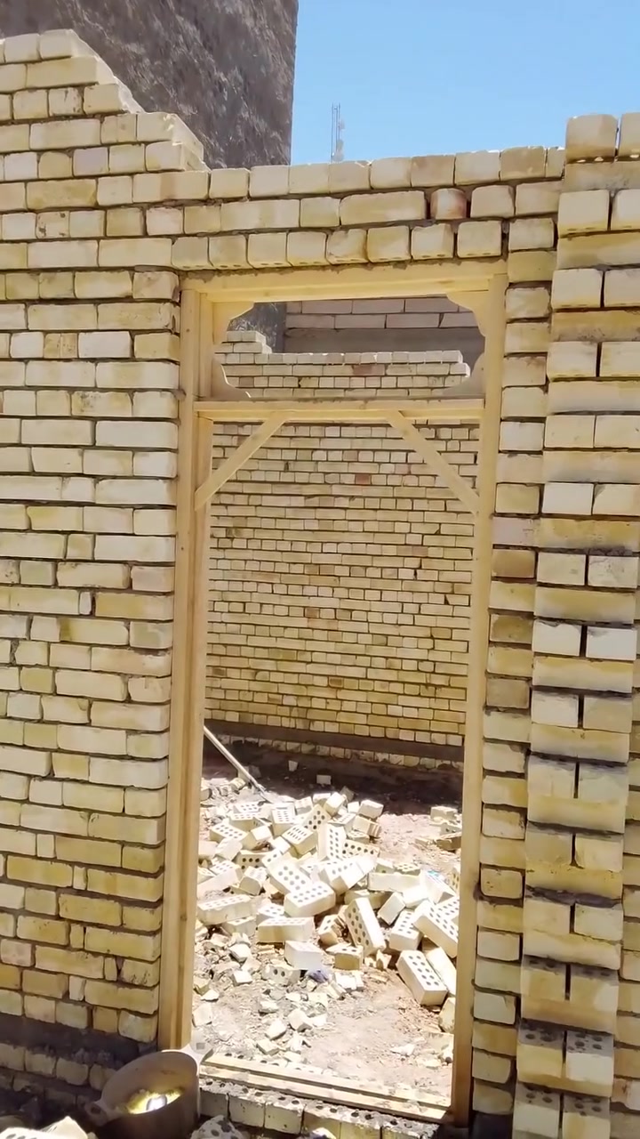 بناء تسليم مفتاح 300 ألف نقداً سعر المتر 
 #الافضل_بالنجف
🏠 هل تخطط لبناء منزلك؟
✔️ من صب الأساس إلى التسليم النهائي
✔️ تنفيذ وفق المواصفات الهندسية
✔️ جودة عالية وأسعار منافسة
✔️ إشراف هندسي طوال مراحل التنفيذ
لا تؤجل مشروعك... تواصل معنا اليوم واحصل على استشارة مجانية وعرض سعر يناسب مشروعك.
📞 للاتصال والاستفسار: ***********
***********
البعد الخامس الهندسية
ثقة في التنفيذ... ودقة في كل تفصيل.
