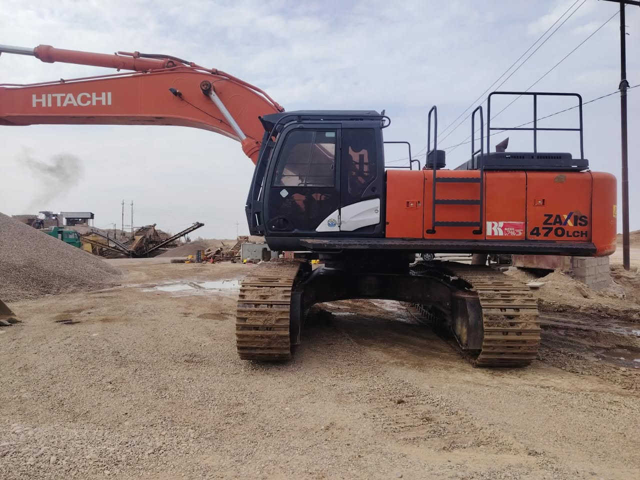 حفاره للبيع جي فايف موديل 2019
للبيع اوً مراوس 350 حفاره جديده 
مضخات مامفتوحه 
***********
***********
