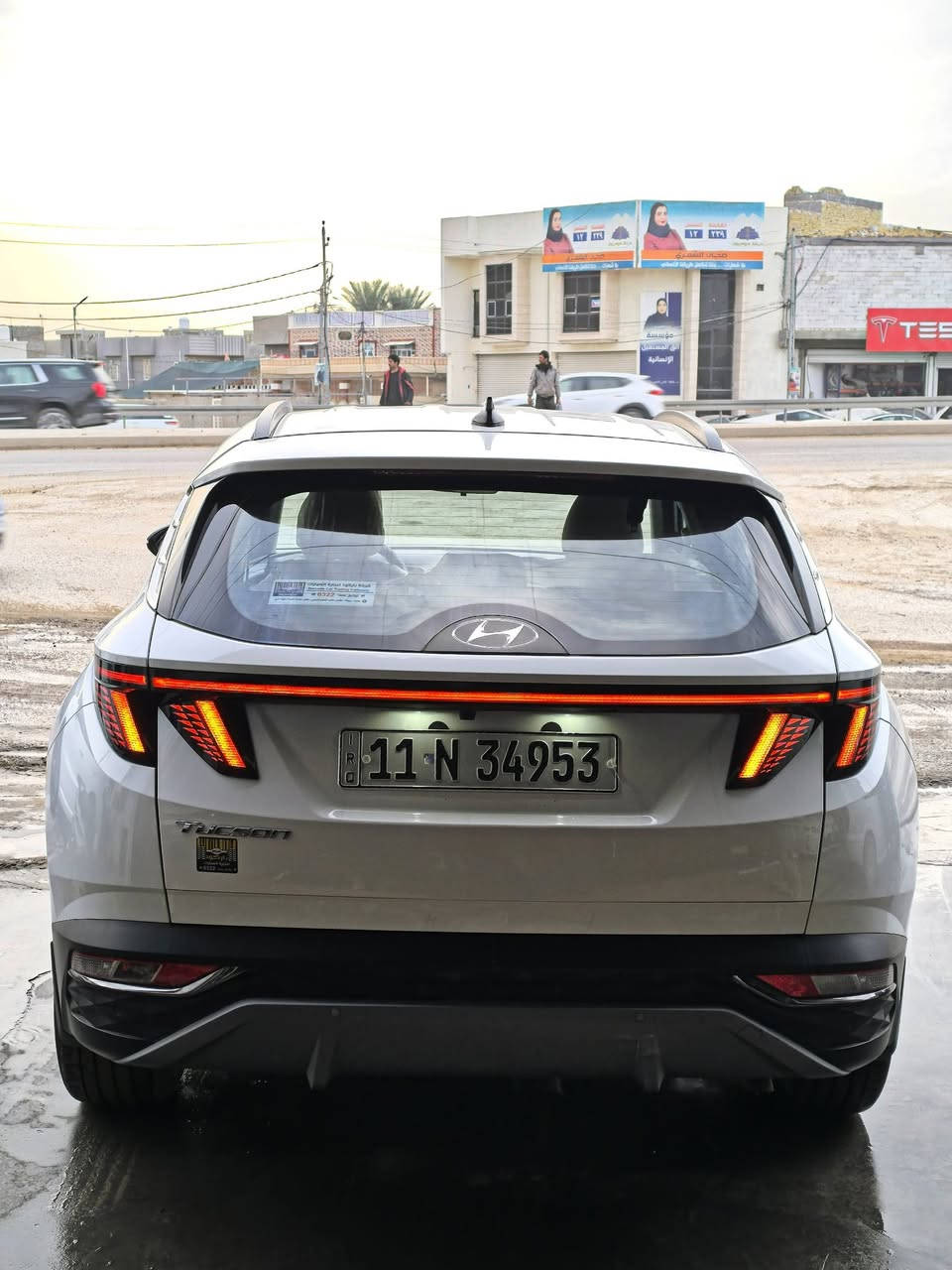 للبيع هيونداي توسان 2024
خليجية كفالة عامة 
رقم بغداد دولي
------------------------------
 * المواصفات * 🏅🥇
بصمة دخول ذكي تشغيل عن بعد 
رادار تحديد مسار مثبت سرعه 
كشنات كهرباء - مخمل
شاشة تدعم اندرويد أوت - أبل كار بلي 
شاشة عداد دجتل 
شاحن لاسلكي للهواتف 
تبريد قطعتين 
حساسات - كاميرا خلفية 
اشاير مري - تحذير النقطة العمياء 
لايت LED تفاعلي
مود درايف - اتو هولد
هاند بريك
------------------------------
السعر 💸 💸 (( 210 )) بي مجال 
للاستفسار رقم صاحب السياره 
☎️ - ***********
☎️ - ***********
