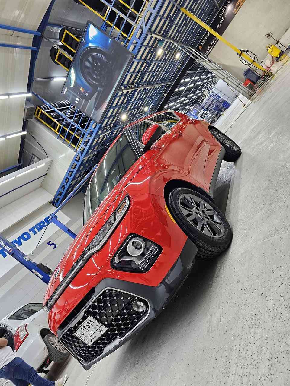 السلام عليكم ورحمة الله
كيا سول 2020 EX
 وارد امريكي حادث  خلفي بسيط جدا رقم بغداد بأسمي ✅
🔴 بصمة تشغيل 
🔴 شاشة اعطال 
🔴هيتر كشنات امامية 
🔴رادارات 360° 
🔴 رادار توقف 
🔴 تحديد مسار + مثبت سرعة 
🔴 اطفاء ذاتي عند التوقف 
🔴 تبريد منفصل مناخين 
🔴 داخل لونين مع تطعيم بلاك بيانو 
🔴 الكشنات مغلف جلد + ارضيات ربل اصلية
🔴كرسي السائق كهرباء 
🔴 لد نهاري + كشافات + لايت هايلوجين 
🔴 شاشة ترفيه كبيرة 10 انج + نظام خرائط. 
السيارة اني مرقمهة بعد الاستيراد وجديدة جدا استخدام شخصي قليل 
ماشية 39 مايل فقط السيارة جاهزة بدون اي نقص 
السعر 160 قابل للتفاوض بعد المعاينة فقط 
مكان السيارة بغداد / الدورة 
***********
