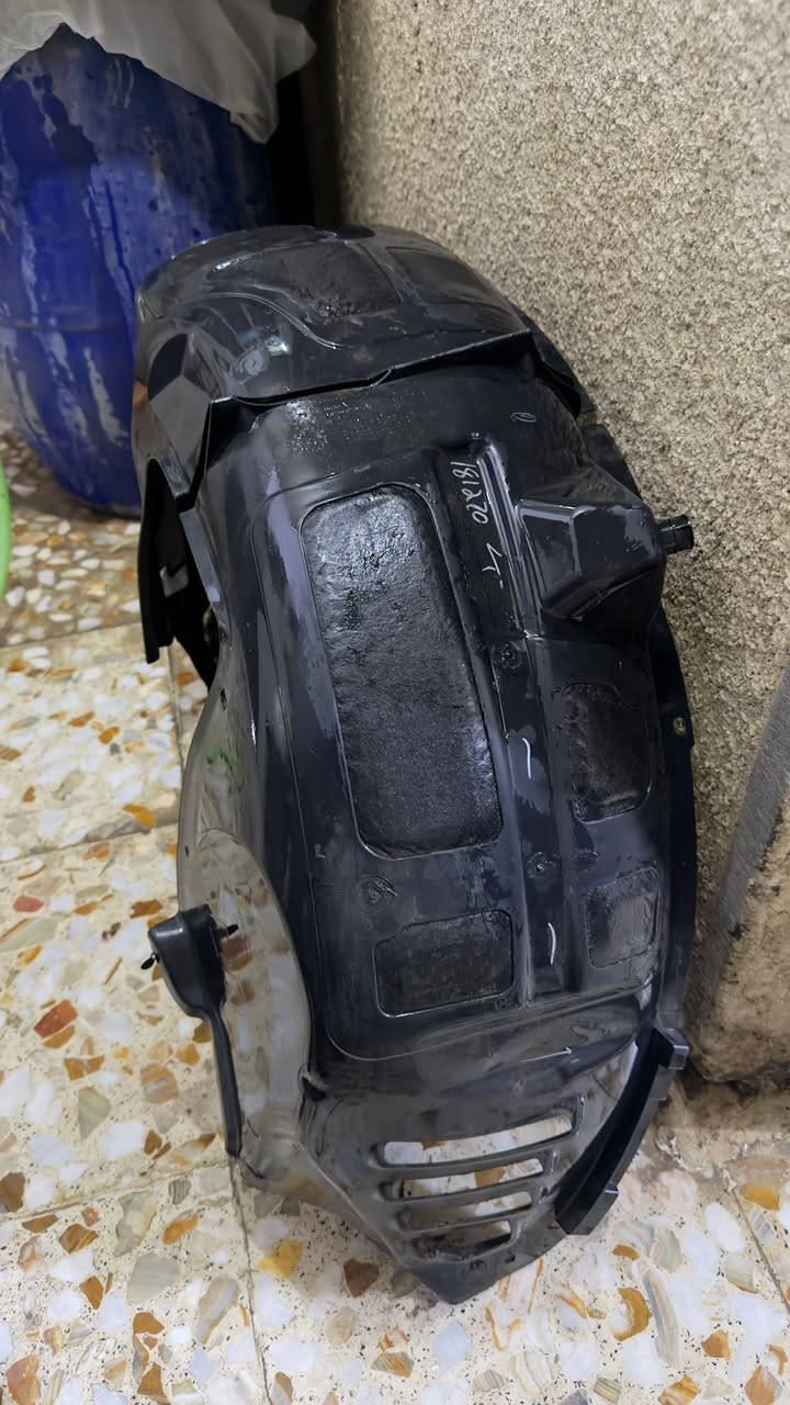 زوج بطانة خلفية مالّ تفصيخ  جارجر 2023 SXT زلغ مابيهن للبيع 65 الف ( *********** )
