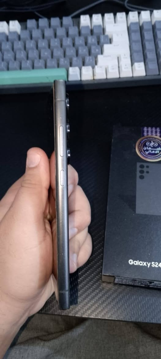 السلام عليكم
S24 ULTRA 5G
الحجم  12+256GB
السعر الي راح يعجبني ابيع 
رقمي ***********
