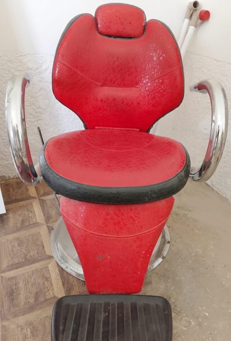اسعارهم جدا مناسبه المكان الرميثة السعر خاص


**إذا كنت صاحب هذا الإعلان وتريد حذفه لأي سبب، رجاءا أرسل رسالة إلى الدعم الفني**