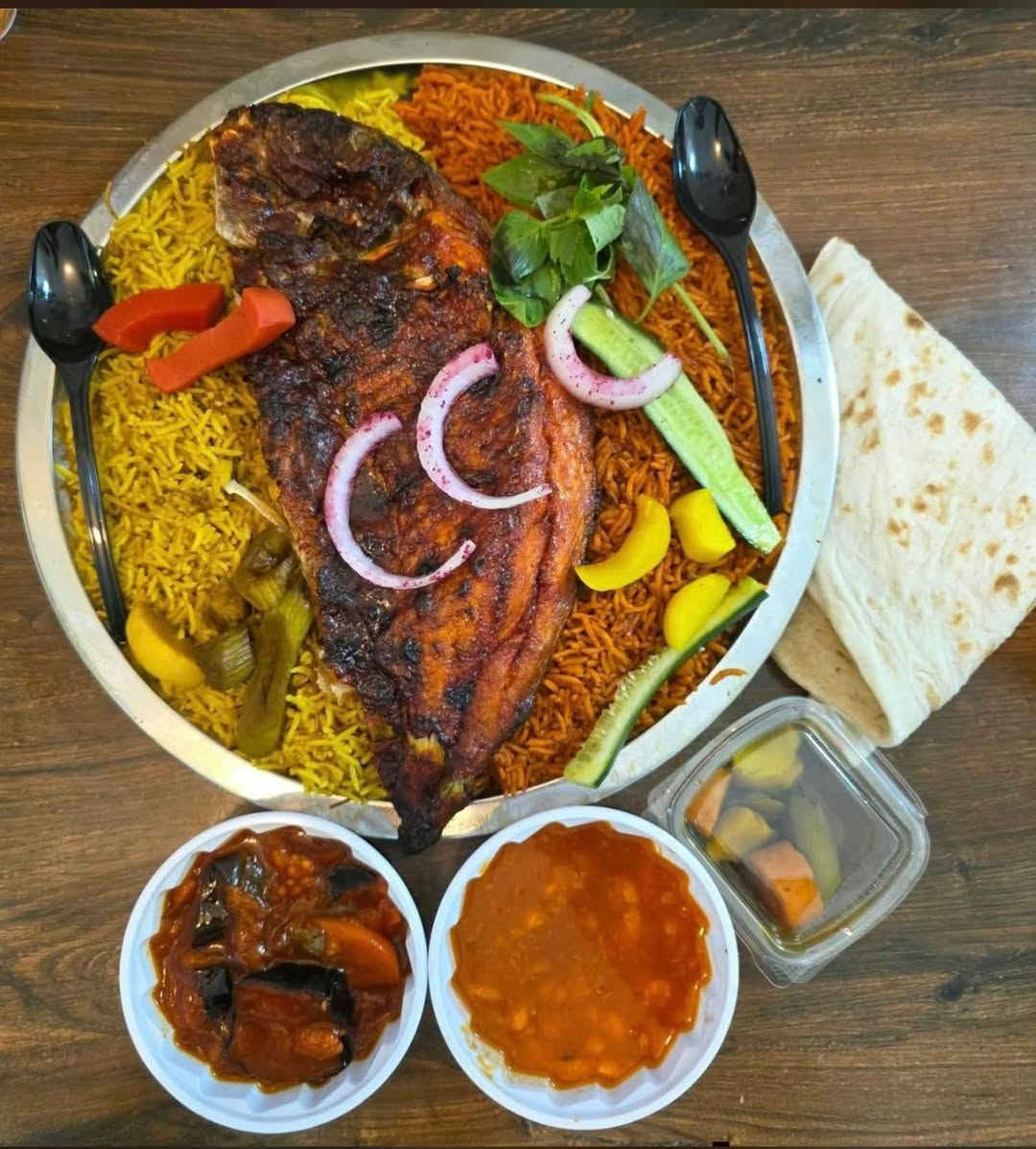 للحجز عبر الخاص
العنوان ذي قار قضاء الشطره 
شطره شعله 
تقاطع سيد سحار

مطعم بركات الحسين


**إذا كنت صاحب هذا الإعلان وتريد حذفه لأي سبب، رجاءا أرسل رسالة إلى الدعم الفني**