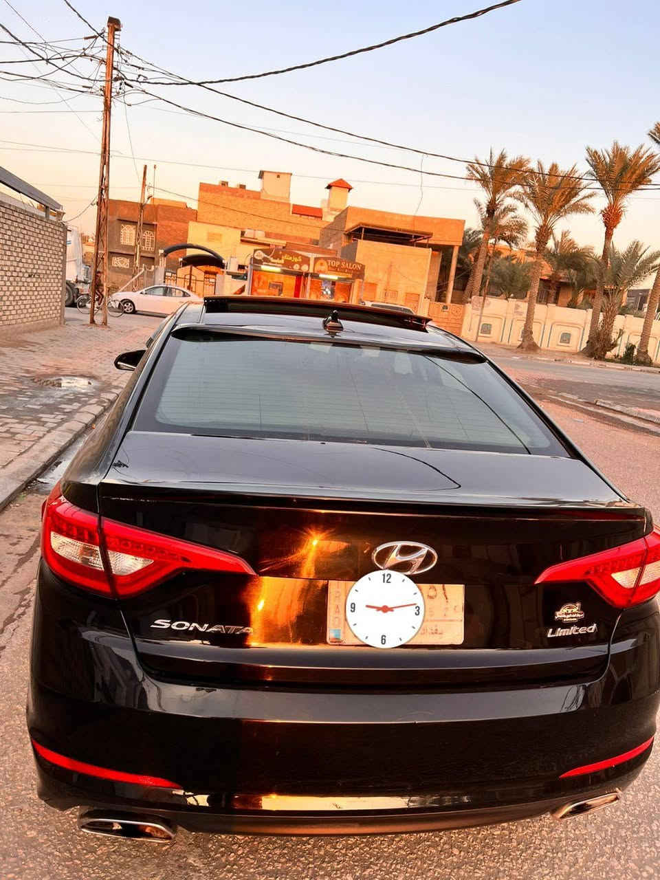 السلام عليكم 
للبيع سوناتا 2015Limetd
رقم بغداد 
 الموصفات 
1 كشنات تدفئه تبريد الامامي 
2 تدفئه فقط الكشنات الخلفي
3 بنراما 
4 شاشه كبيره كار بلي 
5 تحكم ستيرن 
6 كامره خلفيه 
7 بردات خلفيه بلادي
8 رادارات جانبيه مرايه 
9 نزول المري عند الرجوع 
10 كشنات جلد
11 منضومه كامله زنون 
12 وباقي المواصفات معروفه 

مكان سياره النجف الاشرف 
سياره باسمي مداور ثاني يوم 
الحادث داخله كلين فقط دعاميه وايرباك ستيرن فقط وراجع سستم وبلعراق جاملغ خلفي فقط صبغ 
السعر 128 وبي مجال بسيط للاستفسار :
***********
