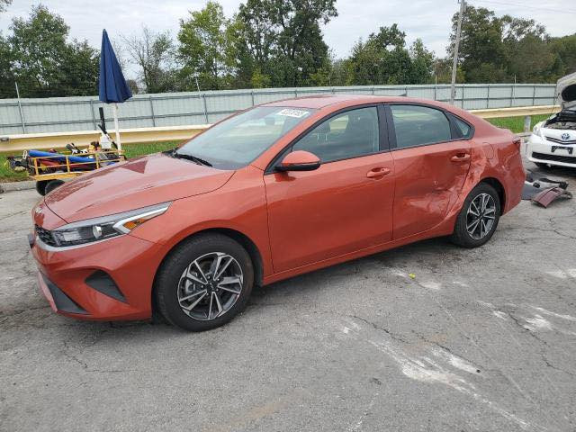 فورتي
للبيع موديل 2024 
تباع على وضعها
عنوان السياره بابل المركز
***********
