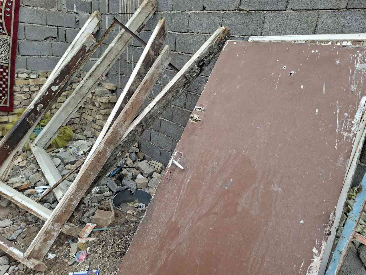 بيبان خشب ٣ مع جراجيبهن قيم واخذ مكاني مدينة صدر واتساب ***********
