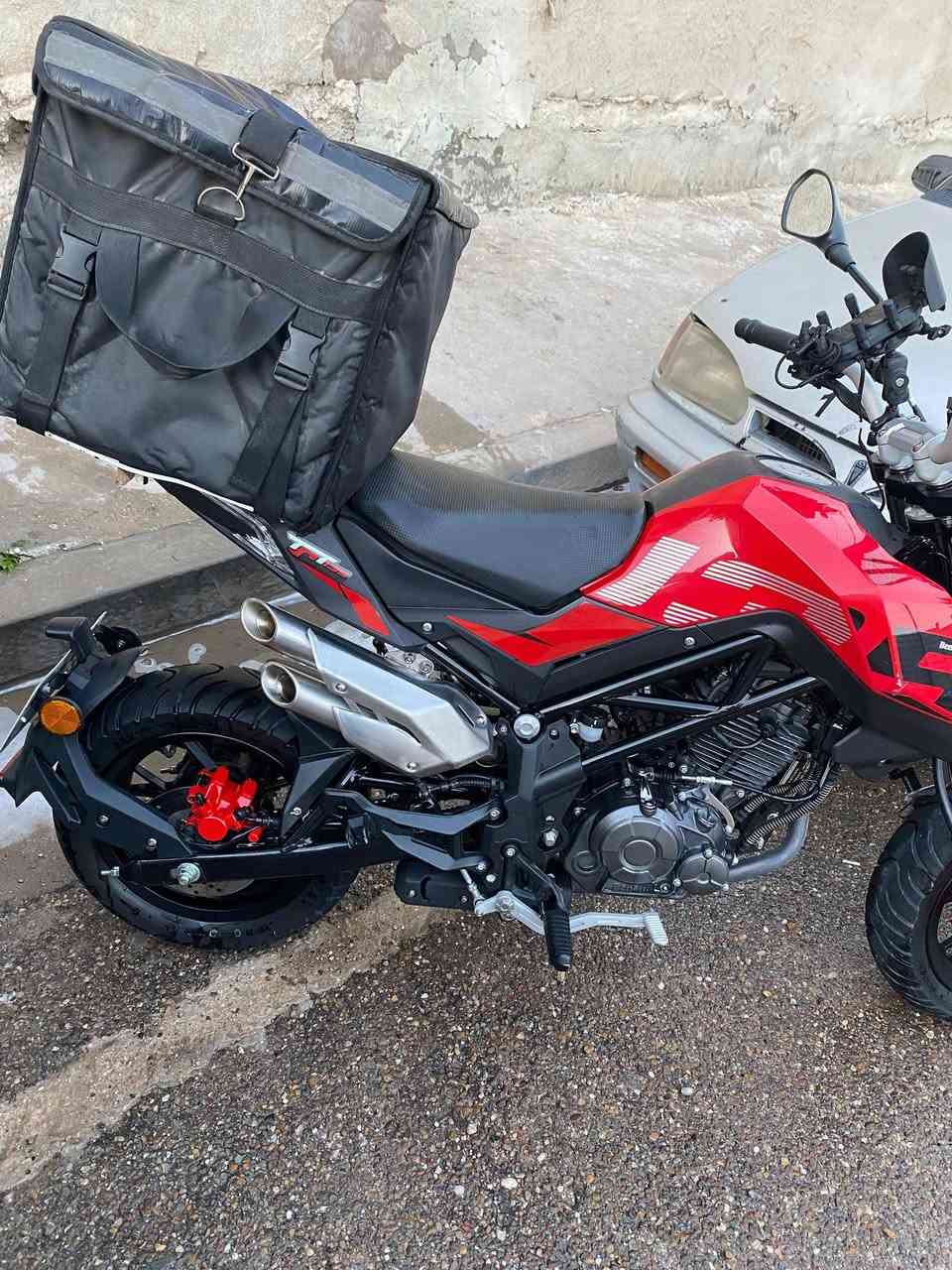 دراجة بينلي 135 ماشيه راح تصير 7 الاف تقريباً
الرقم بصرة باسمي سنويه دراجه اصوليه للبيع شرط التحويل السعر 2 و 850 

رقمي ***********
مكاني بغداد
