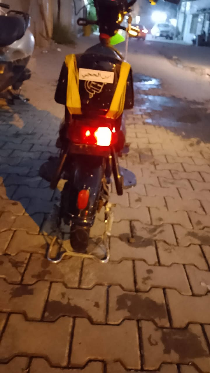 سلام عليكم دراجه شحن حجم 14  البيع المكان بغداد الوشاش سعر  130 الرقم***********
